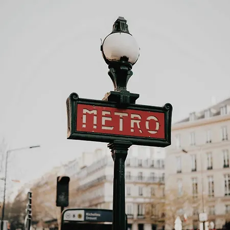 Modern & Refined 1bdr 4p - Roland Garros