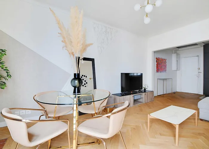 Modern & Refined 1bdr 4p - Roland Garros Апартаменты *